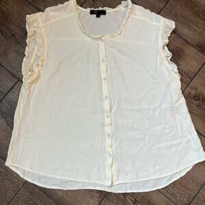 Frye‎ Flutter Sleeve Button Up Cream Blouse Women’s Size Medium